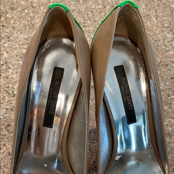 Neon color Ruthie Davis heels - Picture 4 of 12